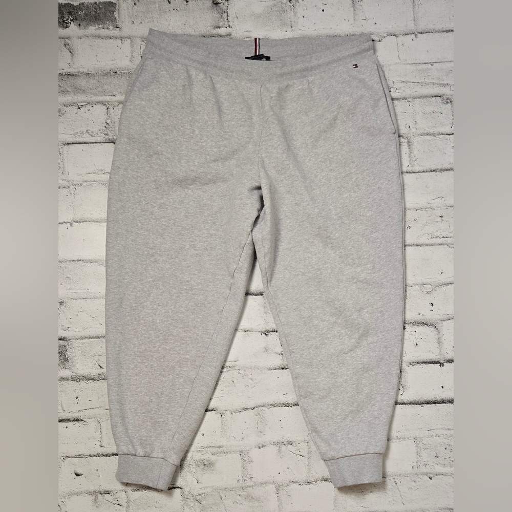 Tommy Hilfiger Gray Joggers Relaxed Athleisure Sweatpants Lounge